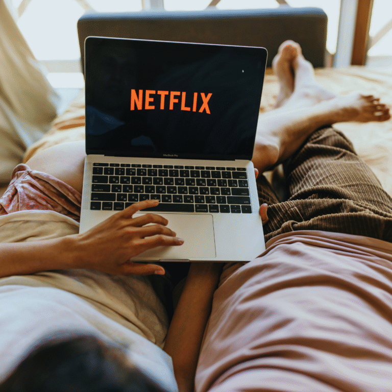 Why Streaming Killed the Traditional TV Schedule and Transformed Viewing Habits